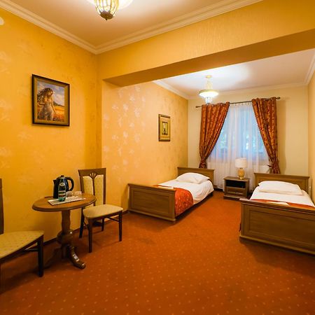 Hotel Palac Akropol 루블린 외부 사진