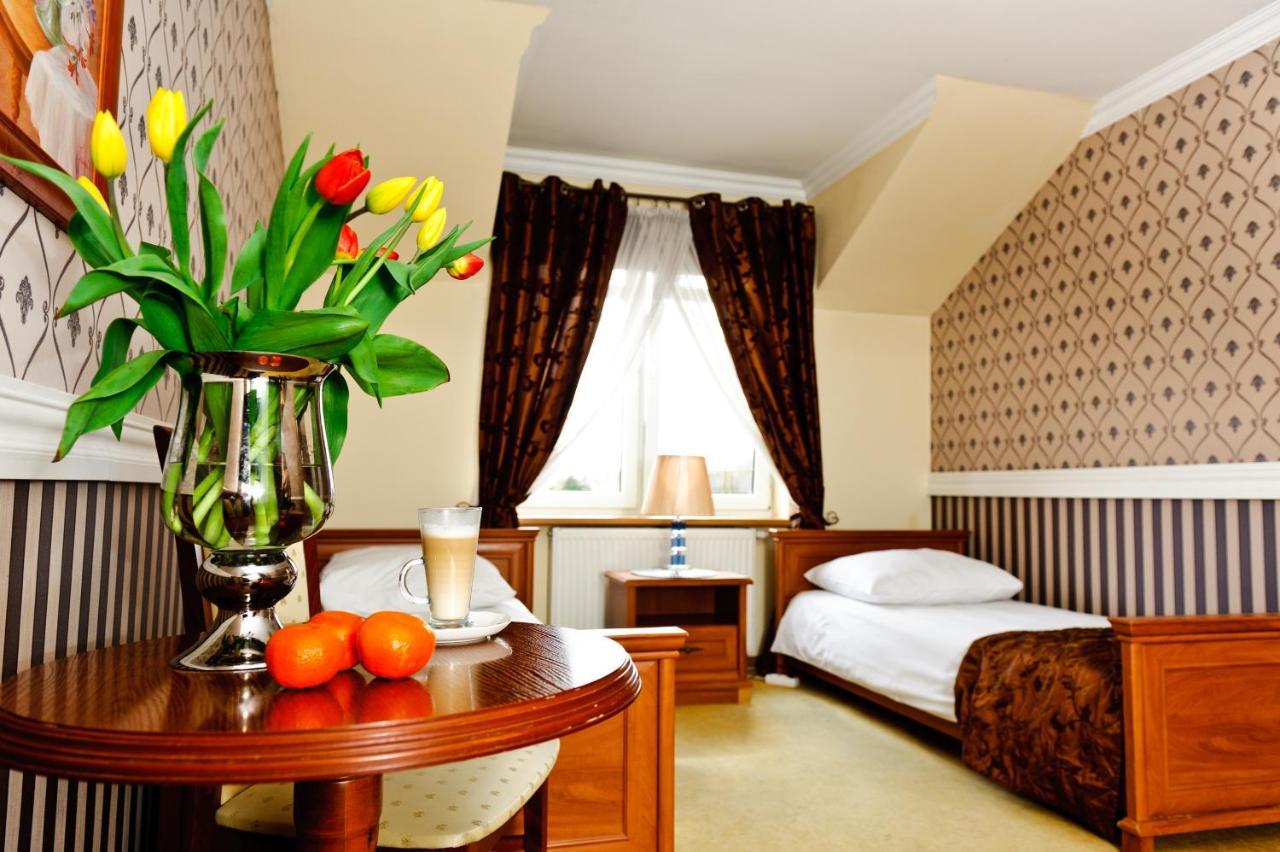 Hotel Palac Akropol 루블린 외부 사진