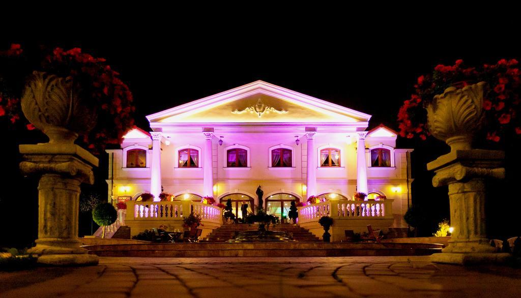 Hotel Palac Akropol 루블린 외부 사진