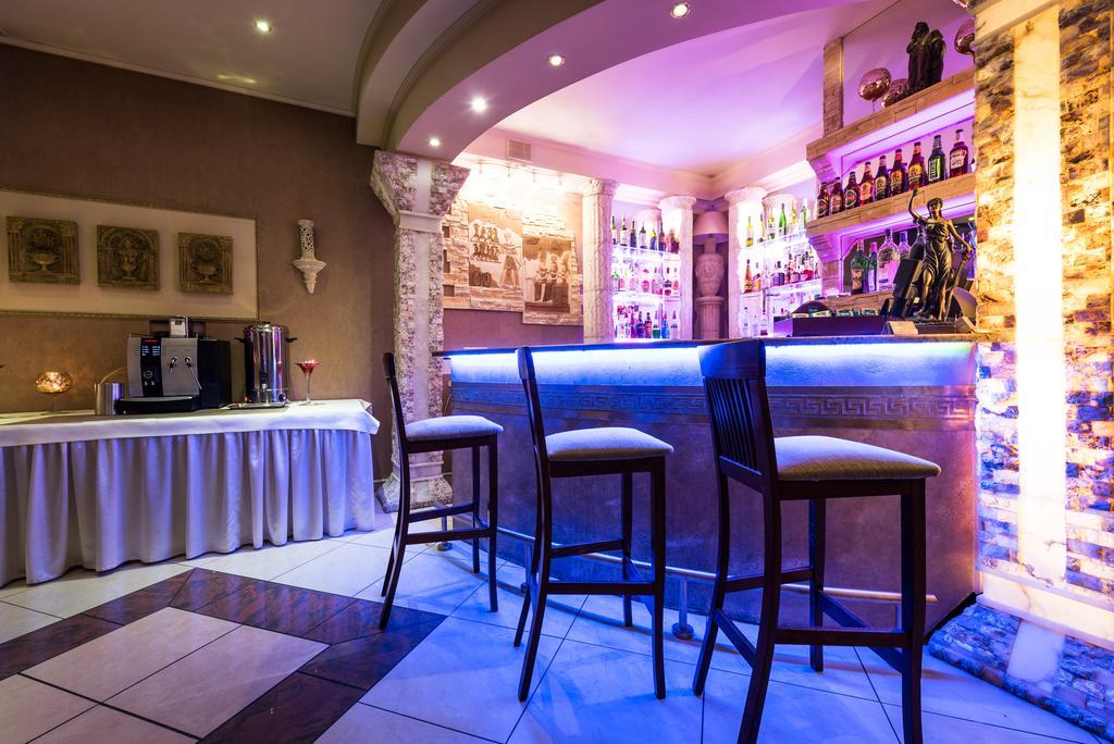 Hotel Palac Akropol 루블린 외부 사진