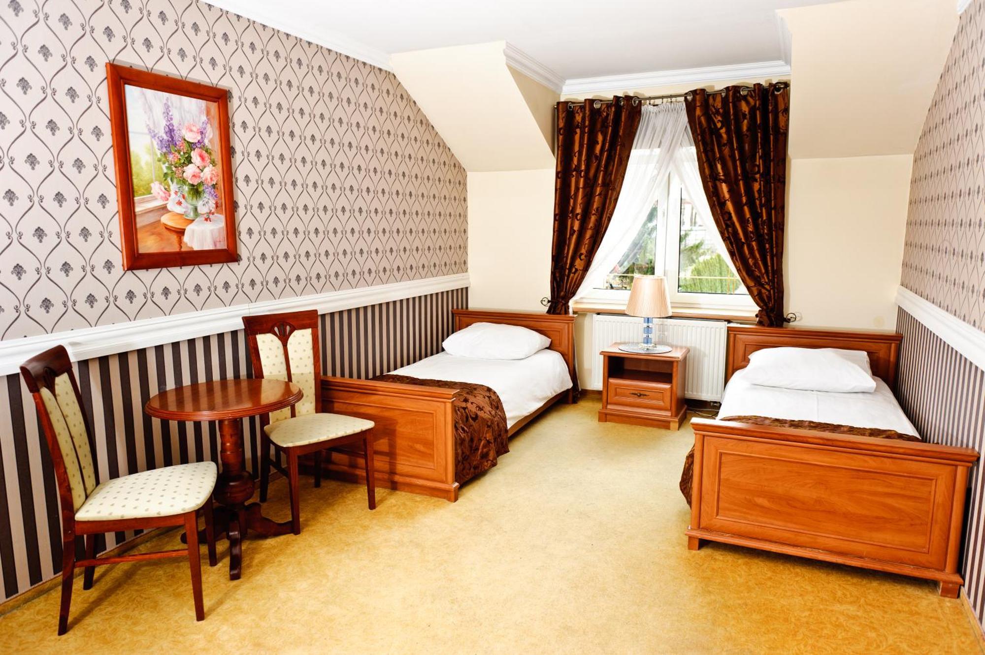 Hotel Palac Akropol 루블린 외부 사진