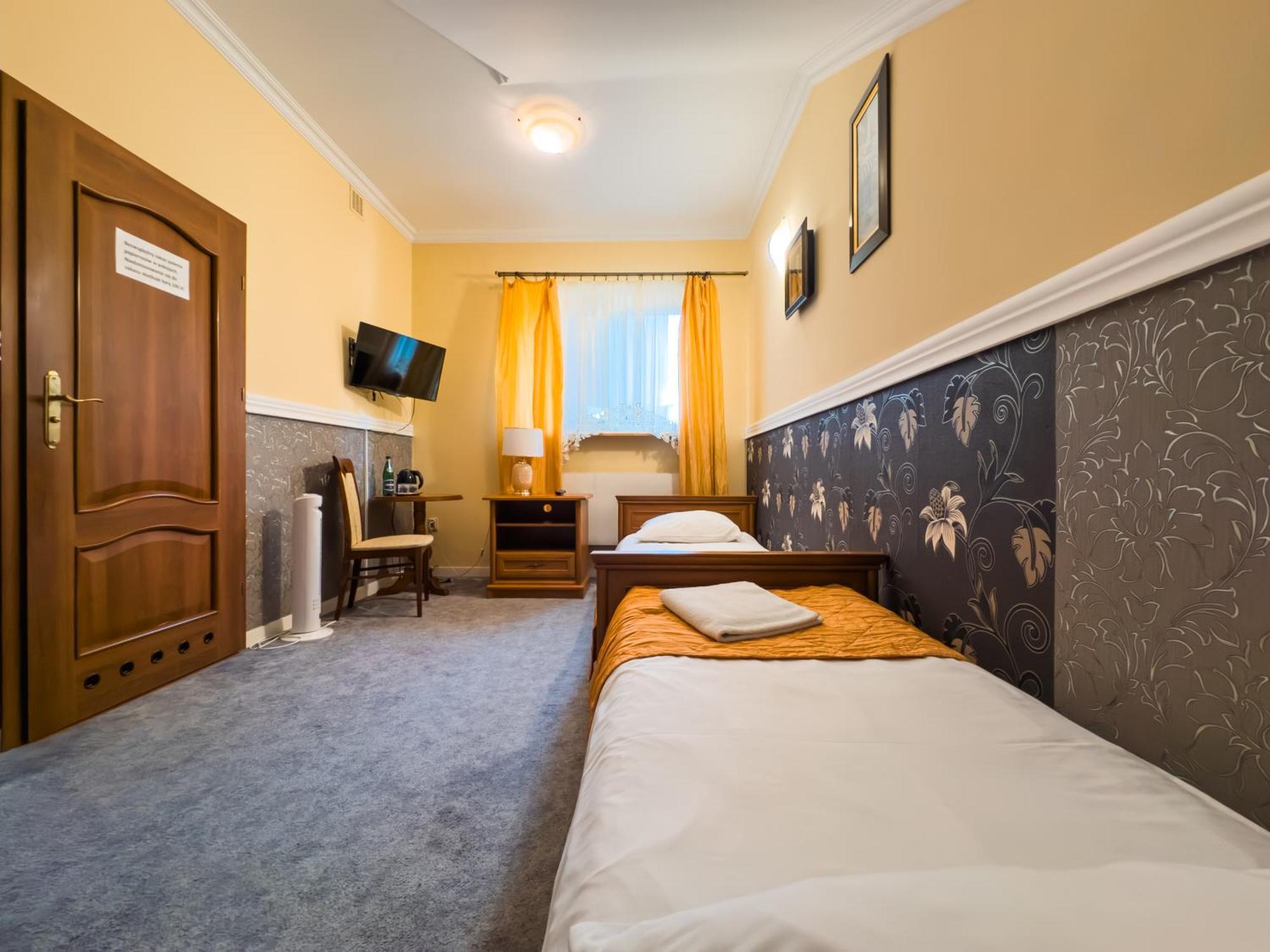 Hotel Palac Akropol 루블린 외부 사진