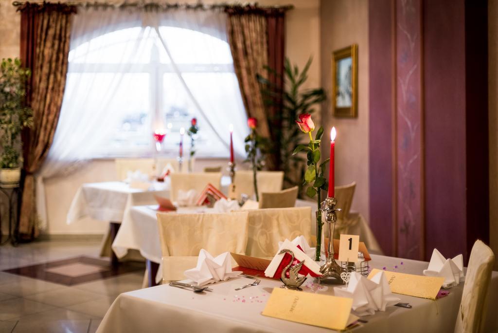 Hotel Palac Akropol 루블린 외부 사진